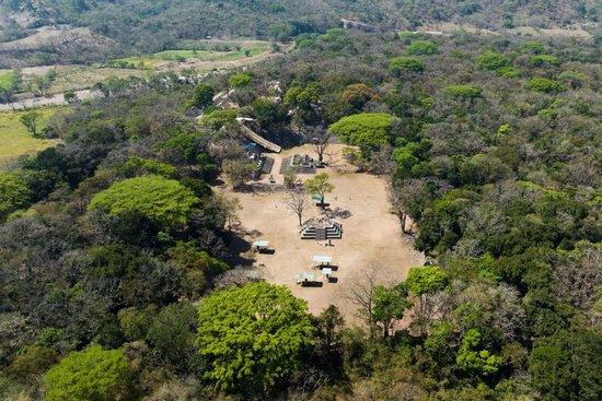  这是4月1日航拍的洪都拉斯科潘玛雅古城遗址（无人机照片）。新华社记者 辛悦卫 摄