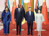 习近平同莫桑比克总统查波会谈