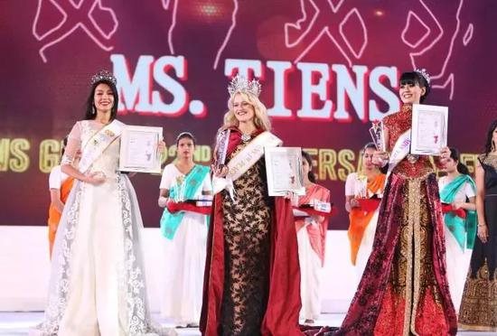 2017年11月5日，天狮集团22周年庆典大会在印度新德里的甘地体育馆举行。