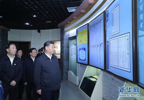  On September 17, 2019, General Secretary Xi Jinping visited the Yellow River Museum in Zhengzhou.