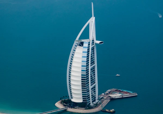 ▲&nbsp;&nbsp;阿联酋迪拜帆船酒店&nbsp;图片来源：Unsplash