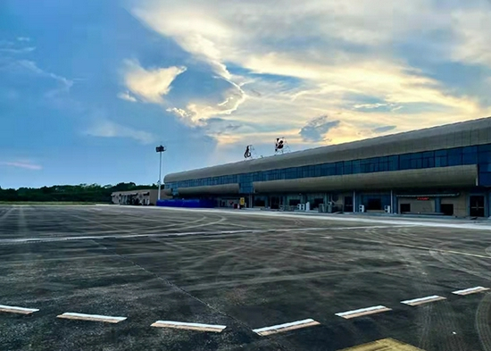  改建后的九江庐山机场跑道。九江庐山机场官方微信公众号图