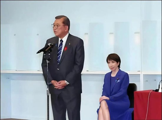 石破茂上台后曾解散众议院重选，高市想学石破