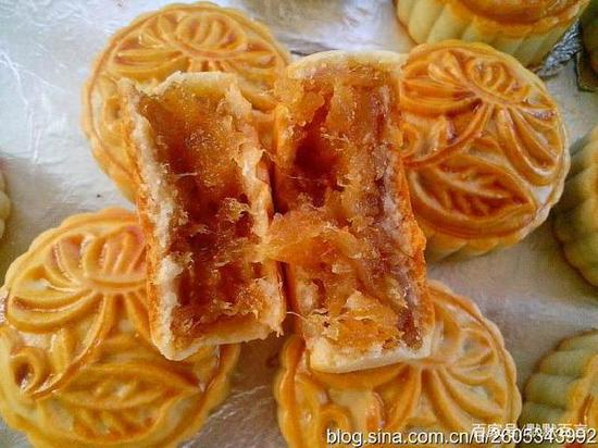  色香味俱全的月饼