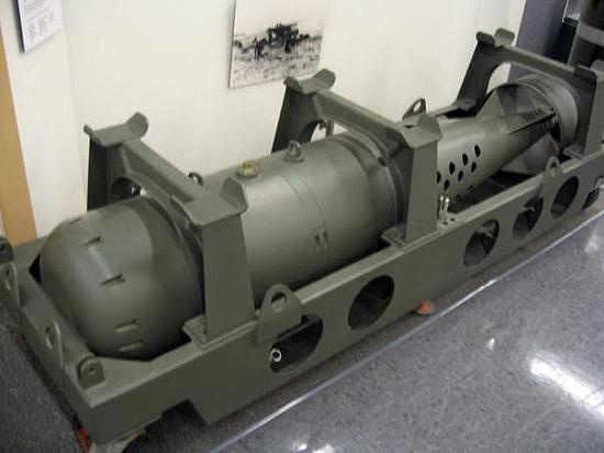  冷战最激烈的时候，美国在日本部署了上千件不同类型核武器。