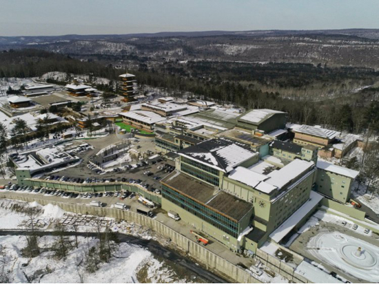 2019年3月8日，照片所显示的位于奥蒂斯威尔镇的“法轮功”龙泉寺