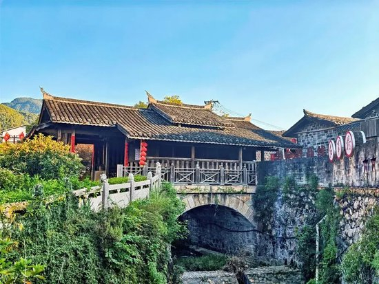 中复村红军桥。（图源：新华网）