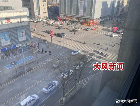  阳高县城最繁华的十字路口