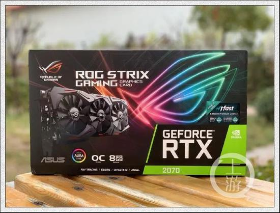 　　2020年12月30日，蒋某被长沙市芙蓉区法院一审认定为掩饰、隐瞒犯罪所得罪，获刑3年。图为蒋某淘宝店内出售的华硕显卡。/受访者供图