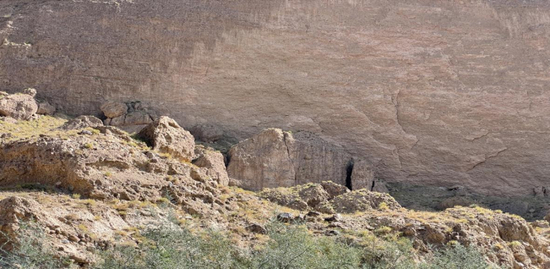 图：2015年10月28日处置行动中，暴恐分子藏匿点，从垂直方向看，很难发现此地“暗藏玄机”（范凌志 摄）