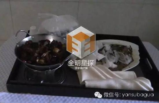之后就拍到神秘男子从房间走出，宋茜助理相随，送上车离开