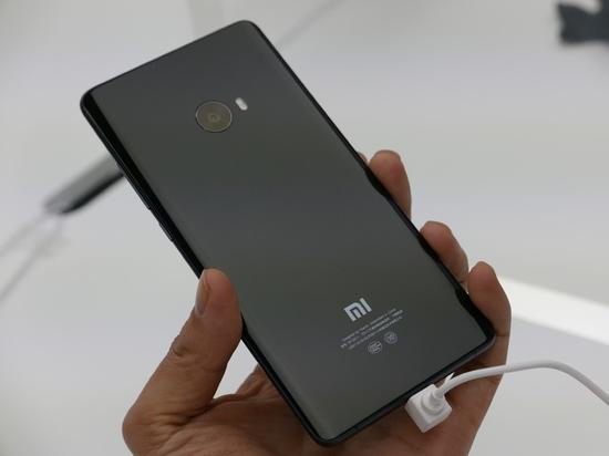 黑色版小米 Note 2