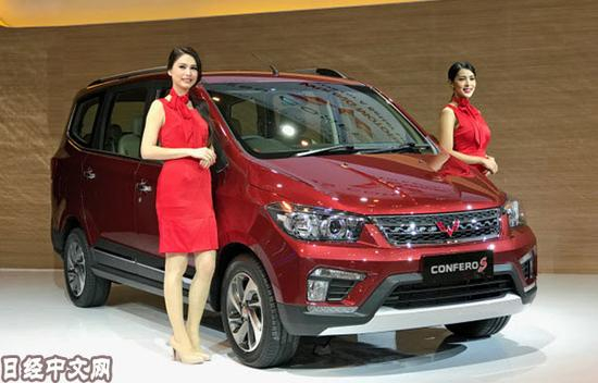 上汽与通用的合资公司预定投放的小型休旅车“Confero S”（8月10日，雅加达郊外）
