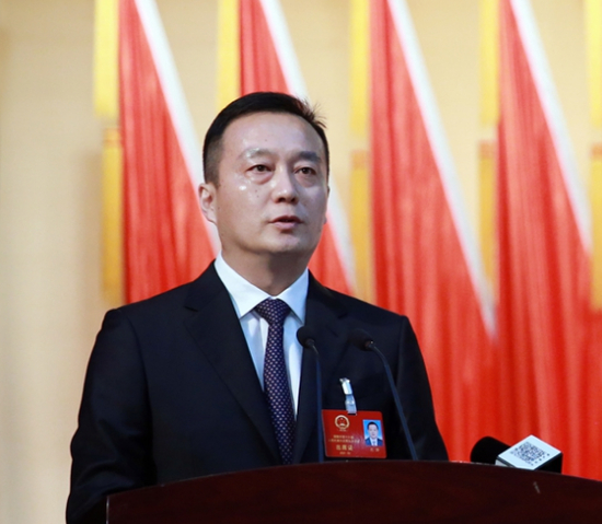  孔涛当选市长后讲话 图/铜陵新闻网