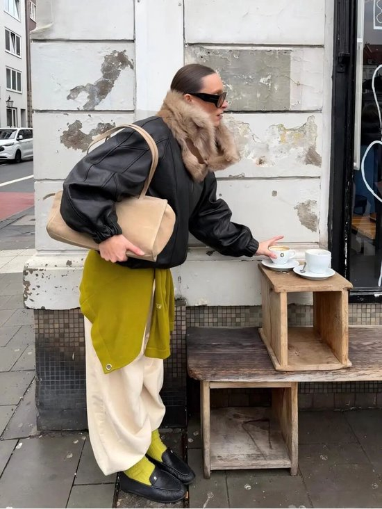 冬天也有季节限定的游乐园“多巴胺”穿搭？ - 爱买网