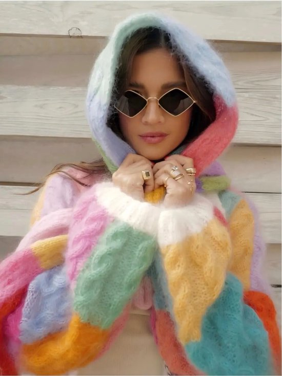 冬天也有季节限定的游乐园“多巴胺”穿搭？ - 爱买网