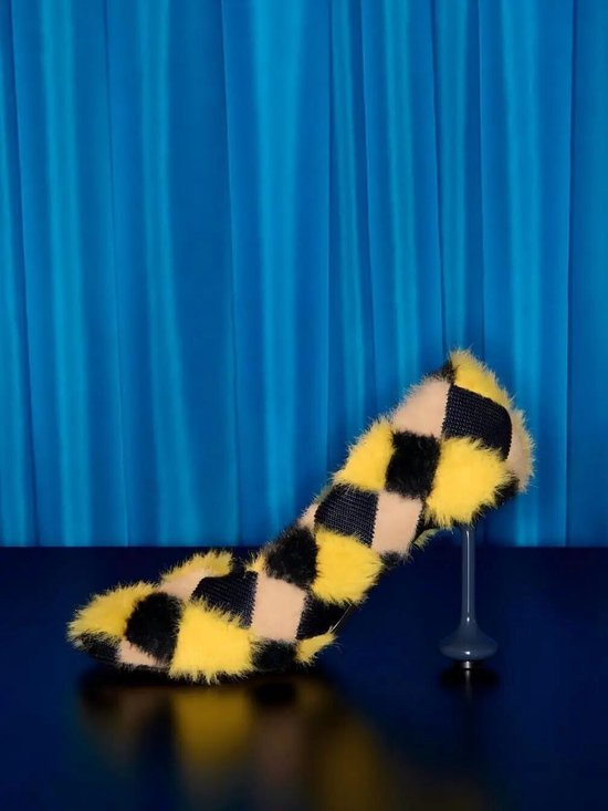 冬天也有季节限定的游乐园“多巴胺”穿搭？ - 爱买网