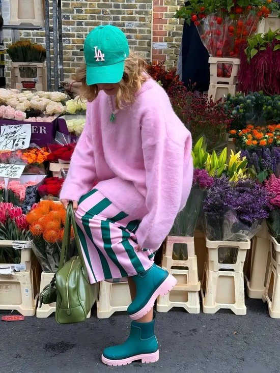 冬天也有季节限定的游乐园“多巴胺”穿搭？ - 爱买网