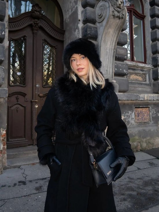 从斯拉夫女人到俄式穿搭美学，究竟特别在哪里 - 爱买网