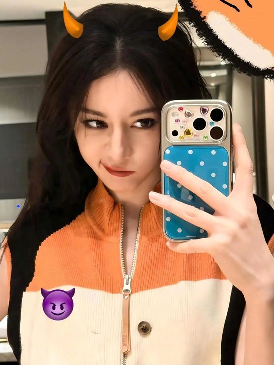 冬天也有季节限定的游乐园“多巴胺”穿搭？ - 爱买网