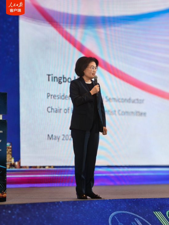 华为公司董事、半导体业务部总裁何庭波。摄影：王靖远