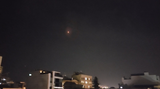  △10日凌晨德黑兰启动防空系统