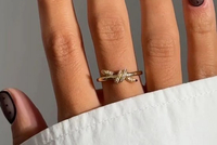 想要一个“新年”味满满的美甲，快来这里抄作业！