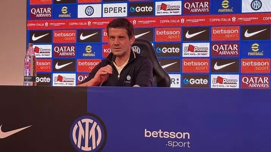 国米主帅齐沃：我不想讨论三冠王或意甲冠军 迪乌夫的进步源自于努力