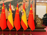 习近平会见西班牙首相桑切斯
