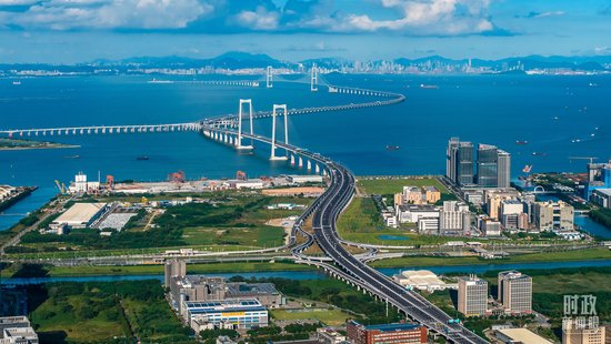 △深中通道。（总台记者陈惠婷拍摄）