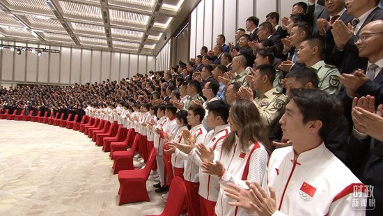 时政新闻眼丨第十五届全运会开幕日，习近平出席多场活动蕴含哪些深意