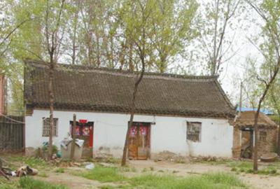 脱贫前的兰考县张庄村一处民居。摄于2014年5月。新华社发