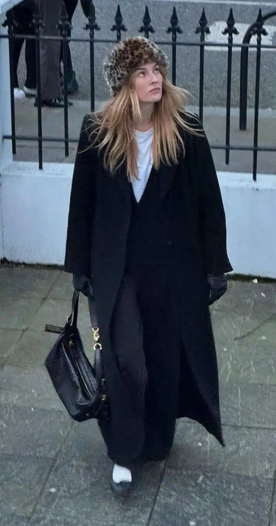 从斯拉夫女人到俄式穿搭美学，究竟特别在哪里 - 爱买网