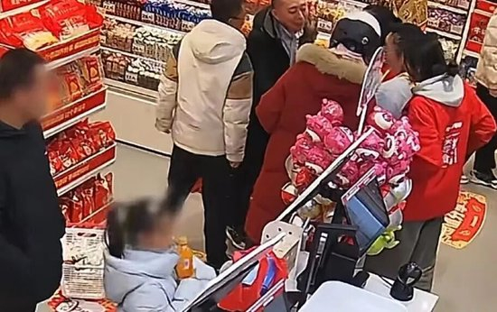  零食店发布视频截图