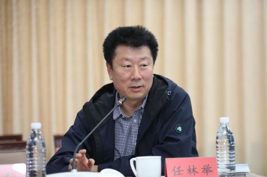 《江如练》作者任林举