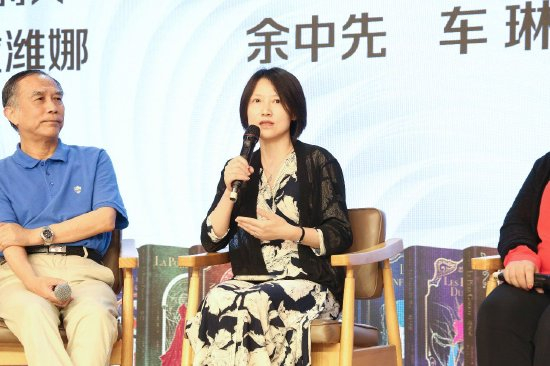 北京外国语大学法国文学教授车琳