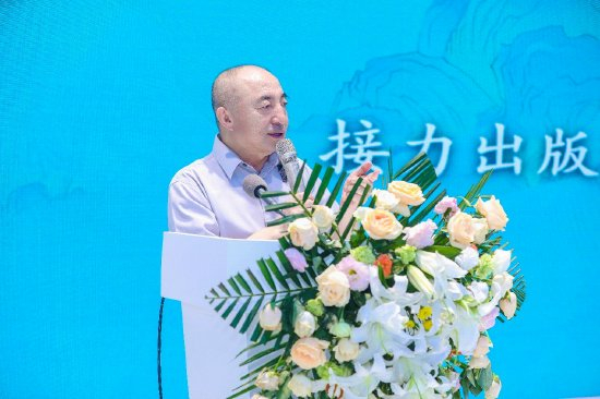 白冰 接力出版社总经理、资深总编辑