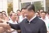 习近平:要提倡多读书 建设书香社会