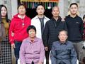 失散20年的双胞胎团聚 哥哥看见弟弟寻亲照片起初以为是P图