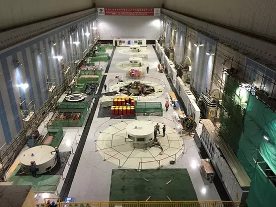 辛克雷水电站大坝内部建设