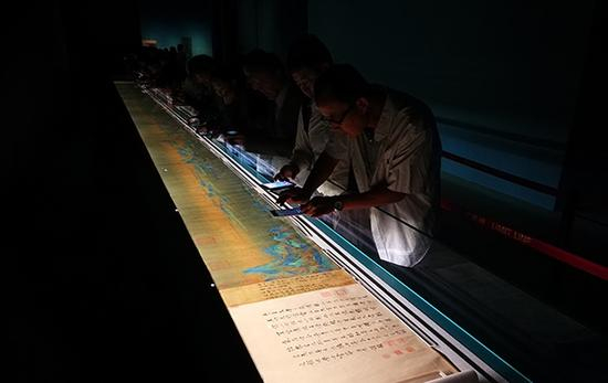 《千里江山图》。视觉中国 资料图