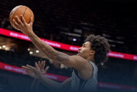 马刺7人上双险胜鹈鹕 哈珀准绝杀 奎因空砍新高33分+10板10助