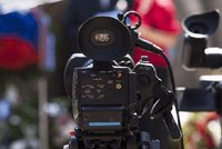 中方发声：呼吁美方立即释放马杜罗总统和夫人