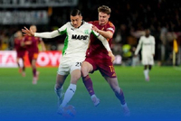 先赛升第三！罗马2-0萨索洛取两连胜 苏莱3分钟传射、科内破门