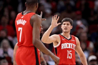 火箭送奇才5连败 申京杜兰特阿门合砍84分 谢泼德19+7+10+6断