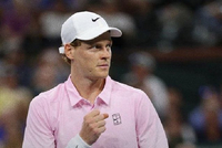 职业生涯第400胜！辛纳两盘轻取勒纳·钱晋级四强，将战兹维列夫