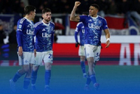 联赛四连胜升第4！科莫2-1逆转十人罗马 马伦点射 韦斯利被罚下