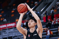 广东不敌辽宁 崔永熙首秀5中1 徐杰5中0 付豪26+9 莫兰德21板