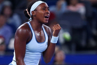 高芙2-1淘汰科斯蒂亚晋级WTA1000迈阿密8强，解锁1000赛全八强