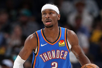 雷霆击败尼克斯 亚历山大连续135场20+ 布伦森30分 唐斯15+18